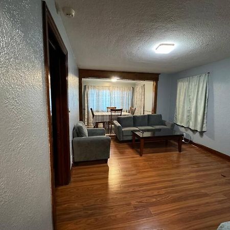 Ferienwohnung Comfy Getaway At Falls! Niagarafälle Exterior foto