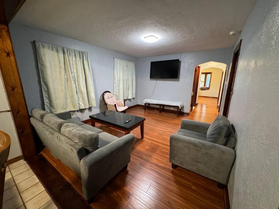 Ferienwohnung Comfy Getaway At Falls! Niagarafälle Exterior foto
