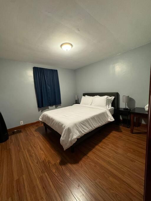 Ferienwohnung Comfy Getaway At Falls! Niagarafälle Exterior foto